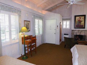 Fireplace Hotel